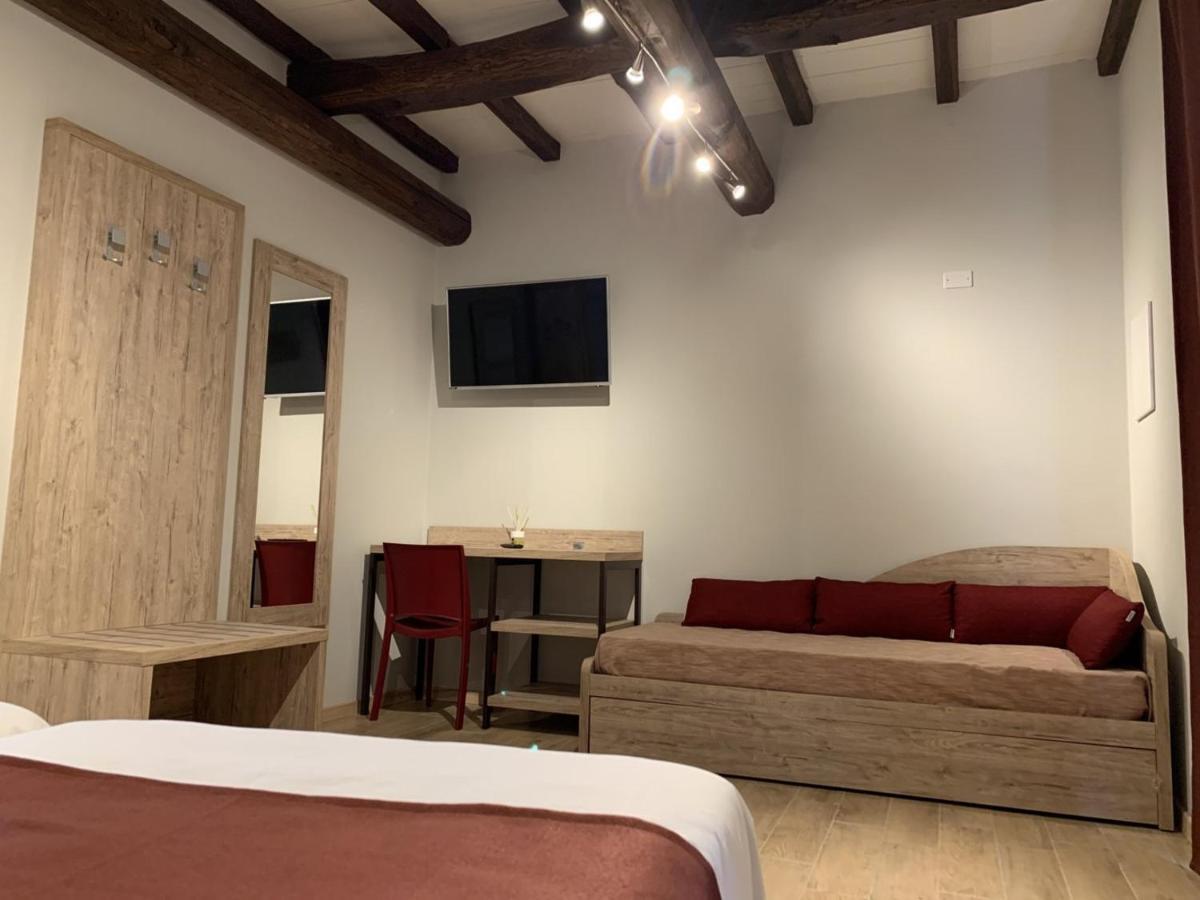 Otto Agriturismo オットビアーノ エクステリア 写真