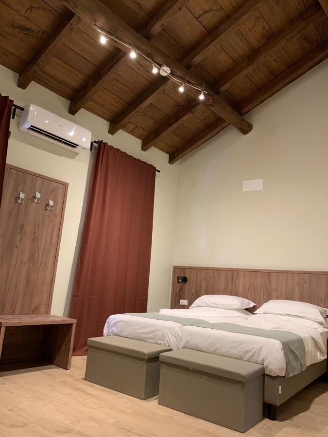 Otto Agriturismo オットビアーノ エクステリア 写真